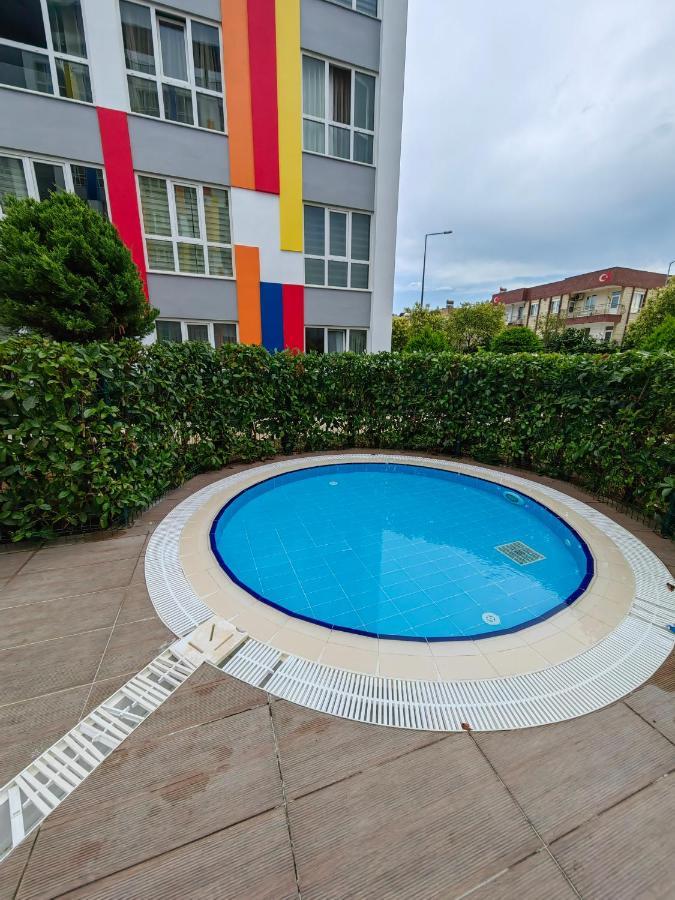 Selin'S Apartment With Pool View Antalya Exterior photo